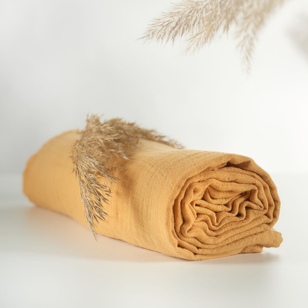 Muselina multifunctionala din bumbac 100% organic, ONINO HUG.me, Honey Gold, x1 bucata, 120 x 120 cm, certificata GOTS