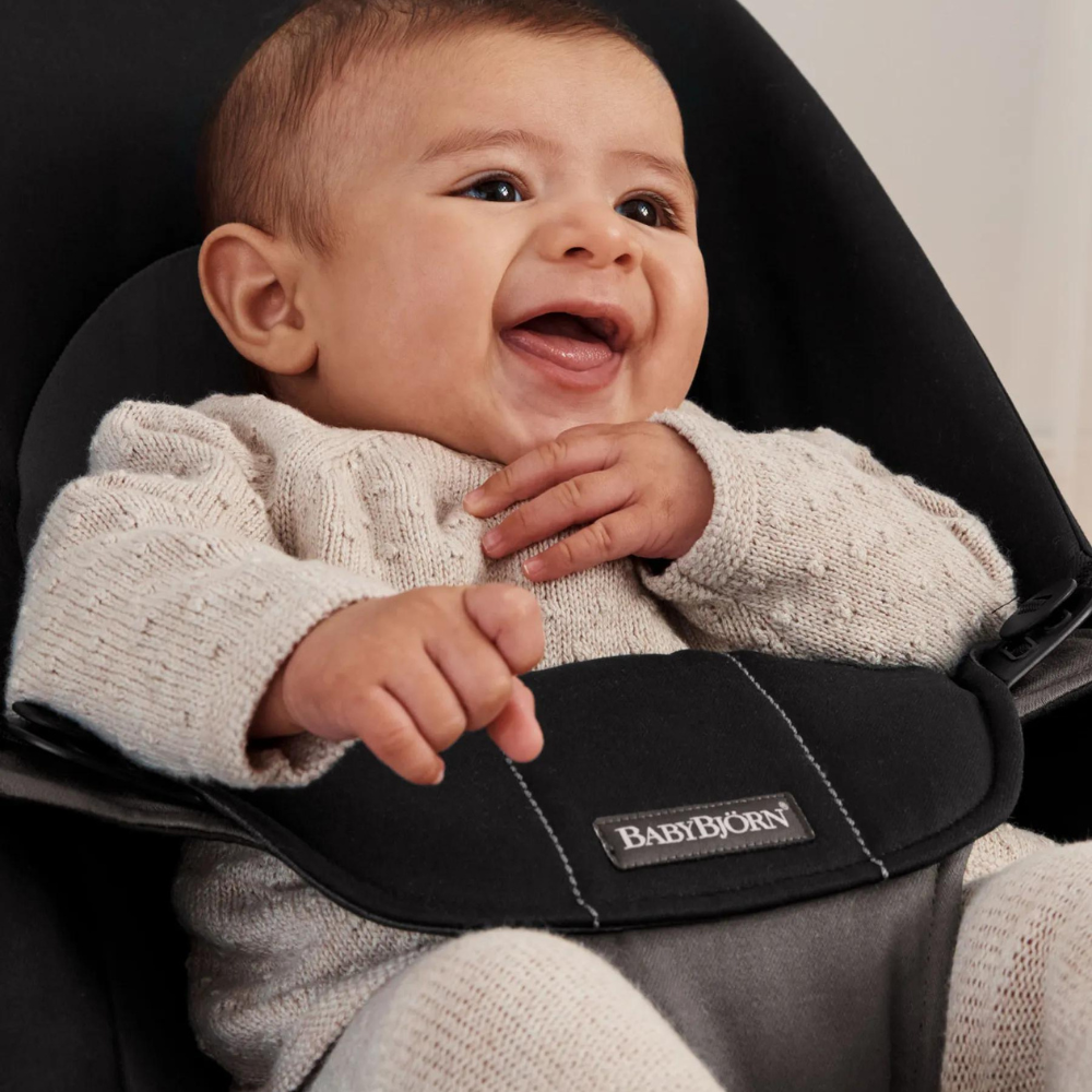 Balansoar din tesatura pentru copii Baby Bjorn Balance Soft, Black/ Dark Gray