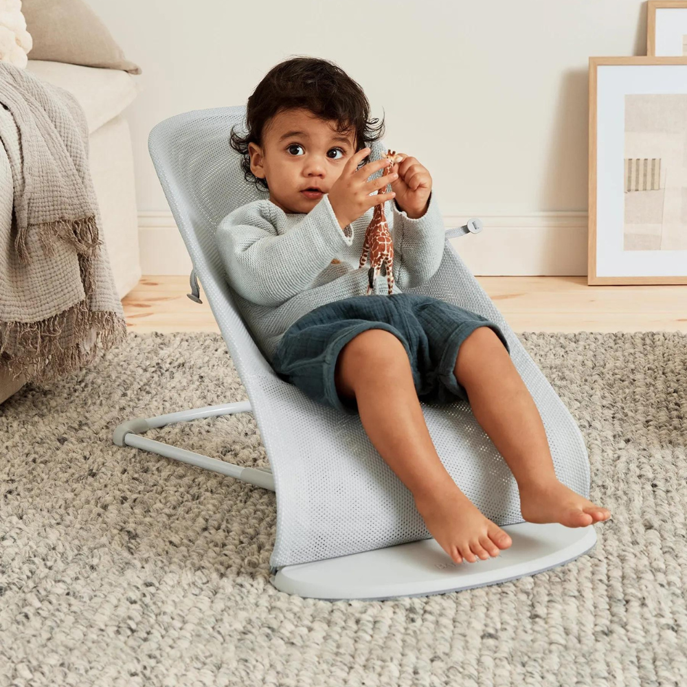 Balansoar din mesh pentru copii Baby Bjorn Balance Soft, Silver/ White
