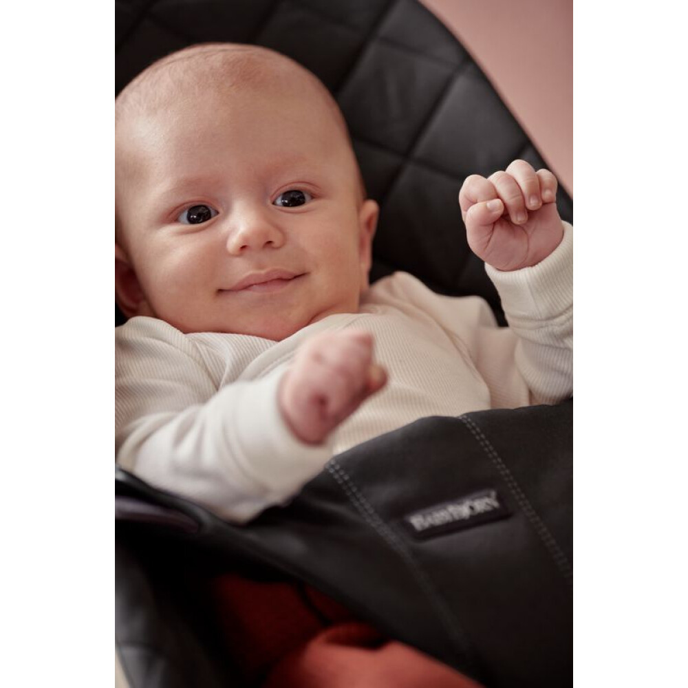 Balansoar din tesatura matlasata cu aspect Clasic pentru copii Baby Bjorn Balance Bliss, Black