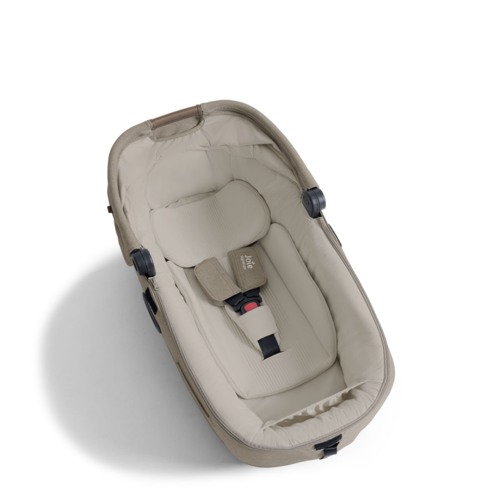 Landou auto Joie Calmi R129 Signature Sandstone, nastere-70 cm, testat ADAC si testat Suplimentar la impact lateral, frontal si din spate