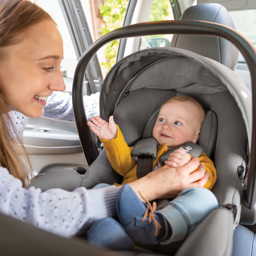 Scoica auto Joie i-Snug Cashew, 40-75 cm, testata ADAC, testata Suplimentar la impact lateral, frontal si din spate si certificata R129