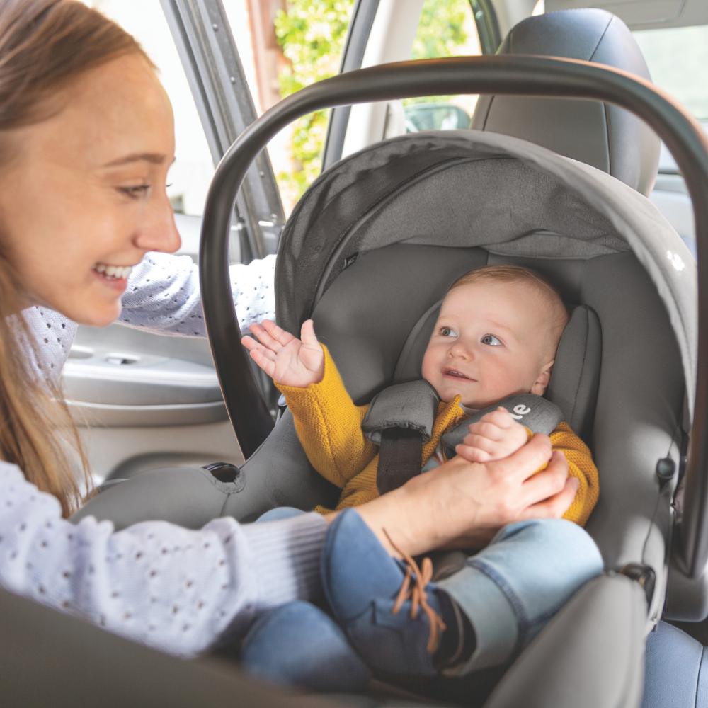 Scoica auto Joie i-Snug Cashew, 40-75 cm, testata ADAC, testata Suplimentar la impact lateral, frontal si din spate si certificata R129