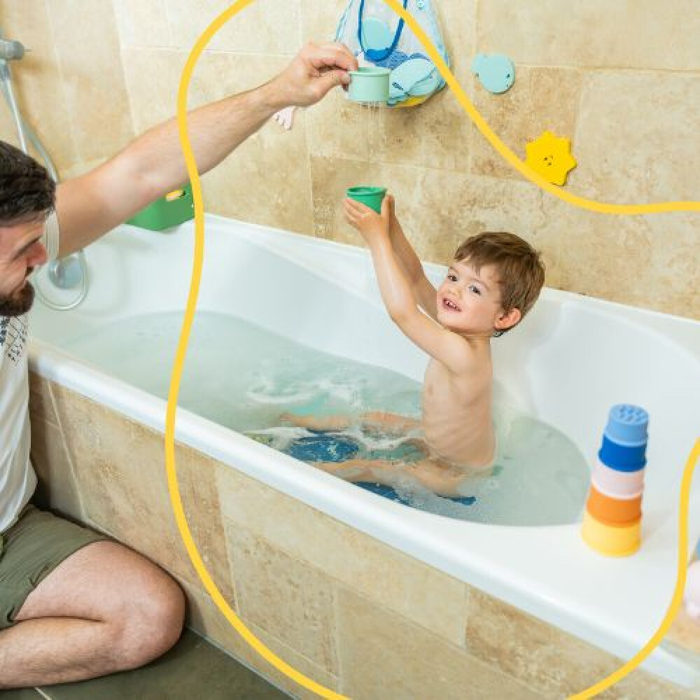 Set 7 jucarii stivuibile Badabulle pentru baie