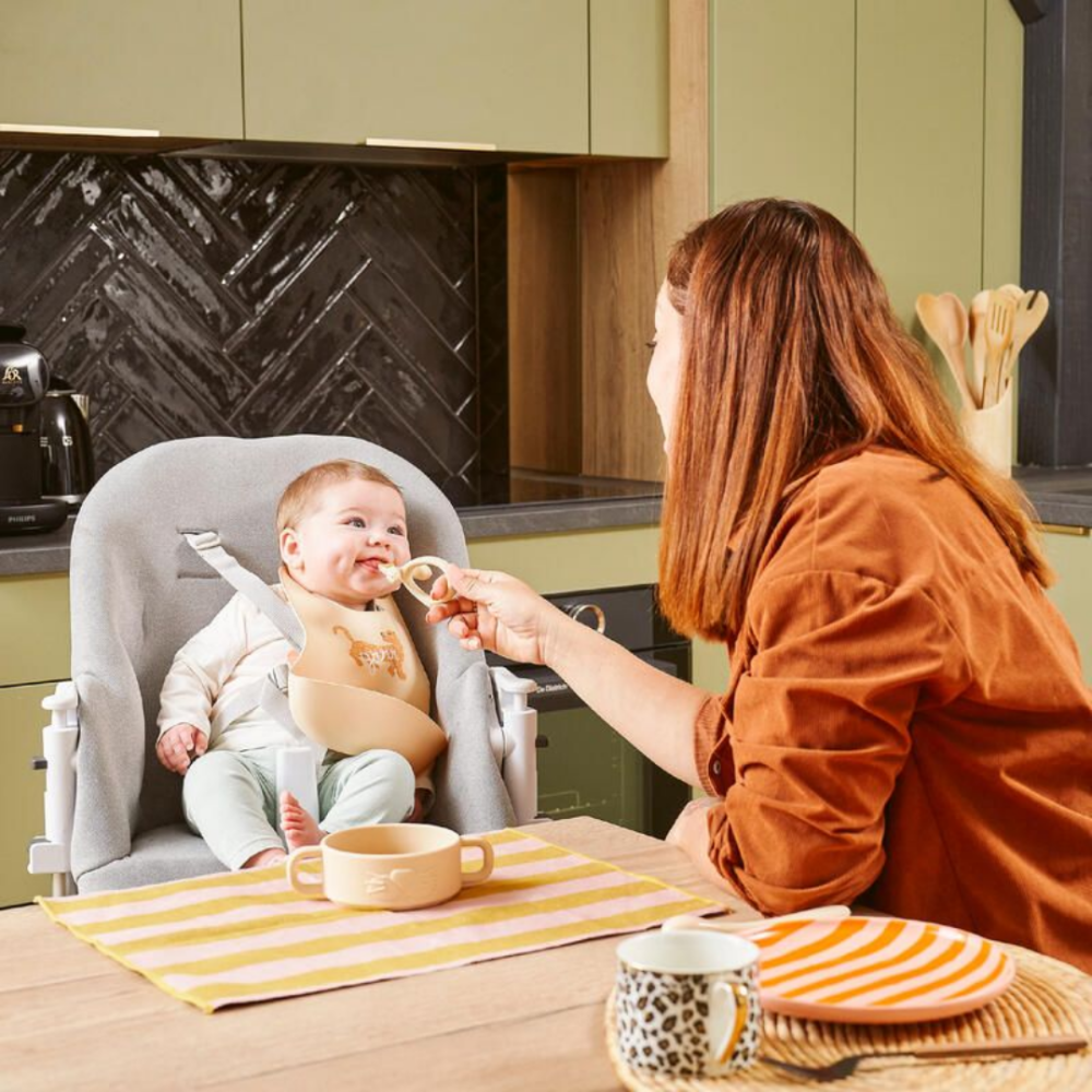 Lingurita Babymoov 2-in-1 din silicon pentru diversificare si dentitie