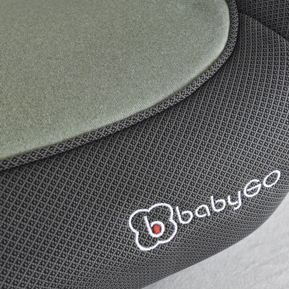 Scaun auto booster pentru copii BabyGo i-Size Booster Melange Green, 125-150 cm, testat Suplimentar la impact lateral, frontal si din spate