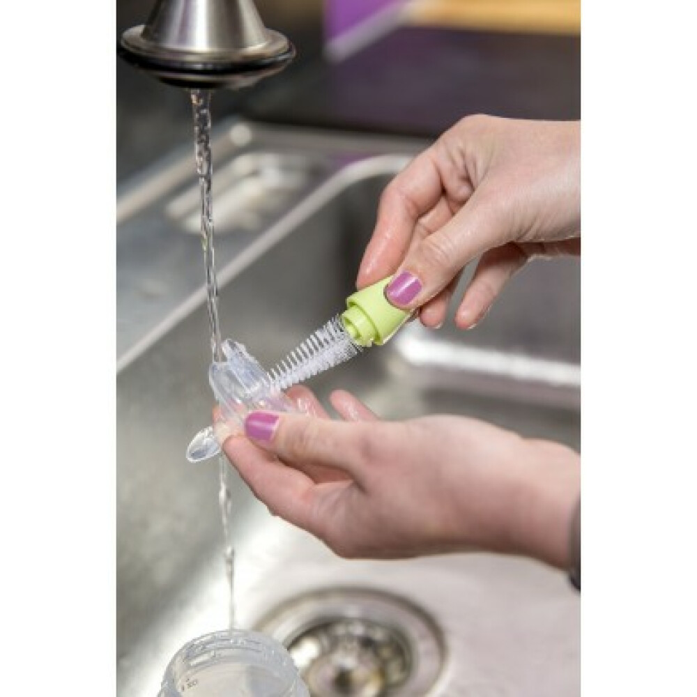 Babymoov - Perie 2 In 1 pentru curatarea biberoanelor verde