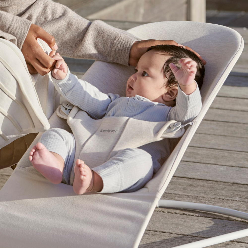 Balansoar BabyBjorn Bliss din material 3D Jersey, Light Beige