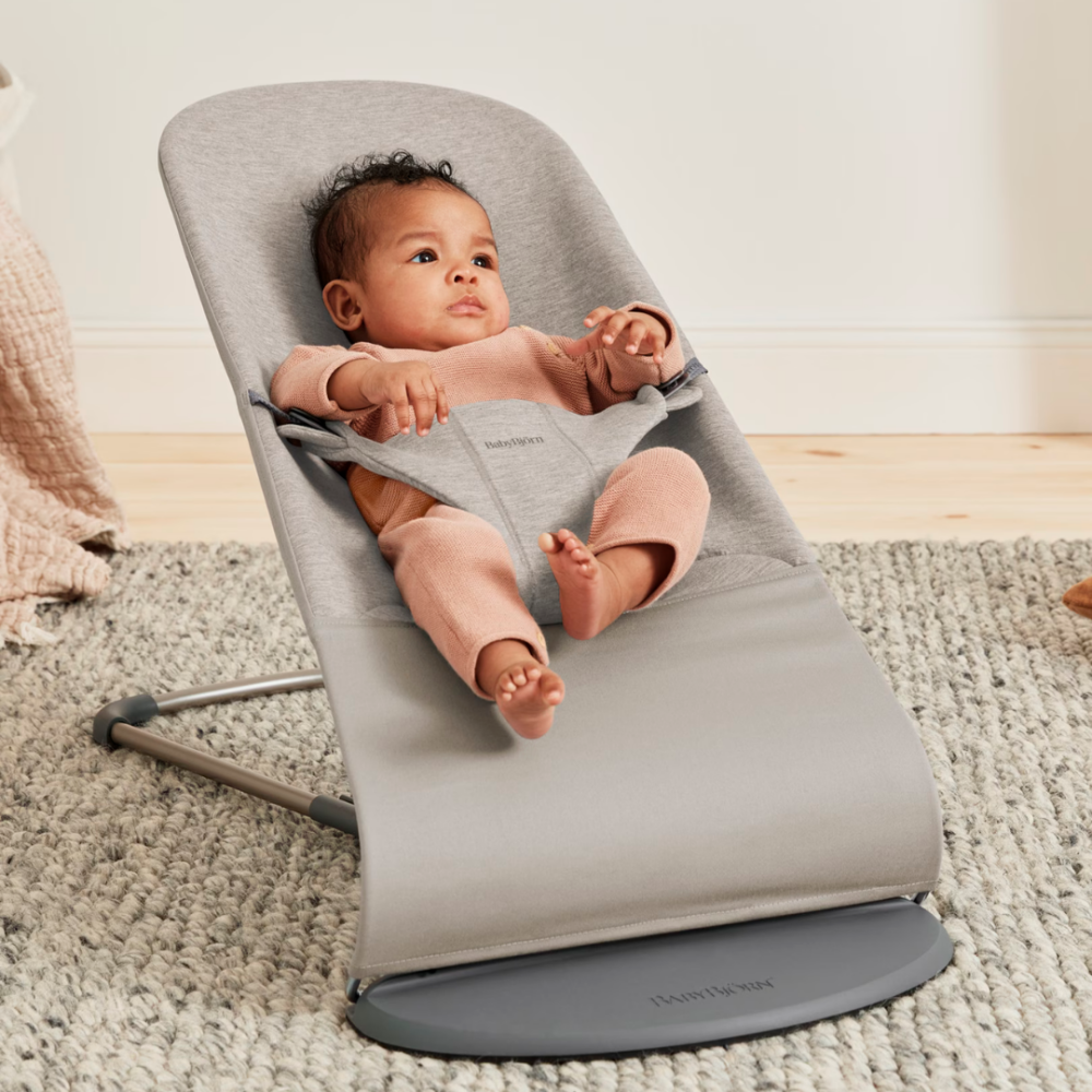 Balansoar BabyBjorn Bliss din material 3D Jersey, Sand Grey