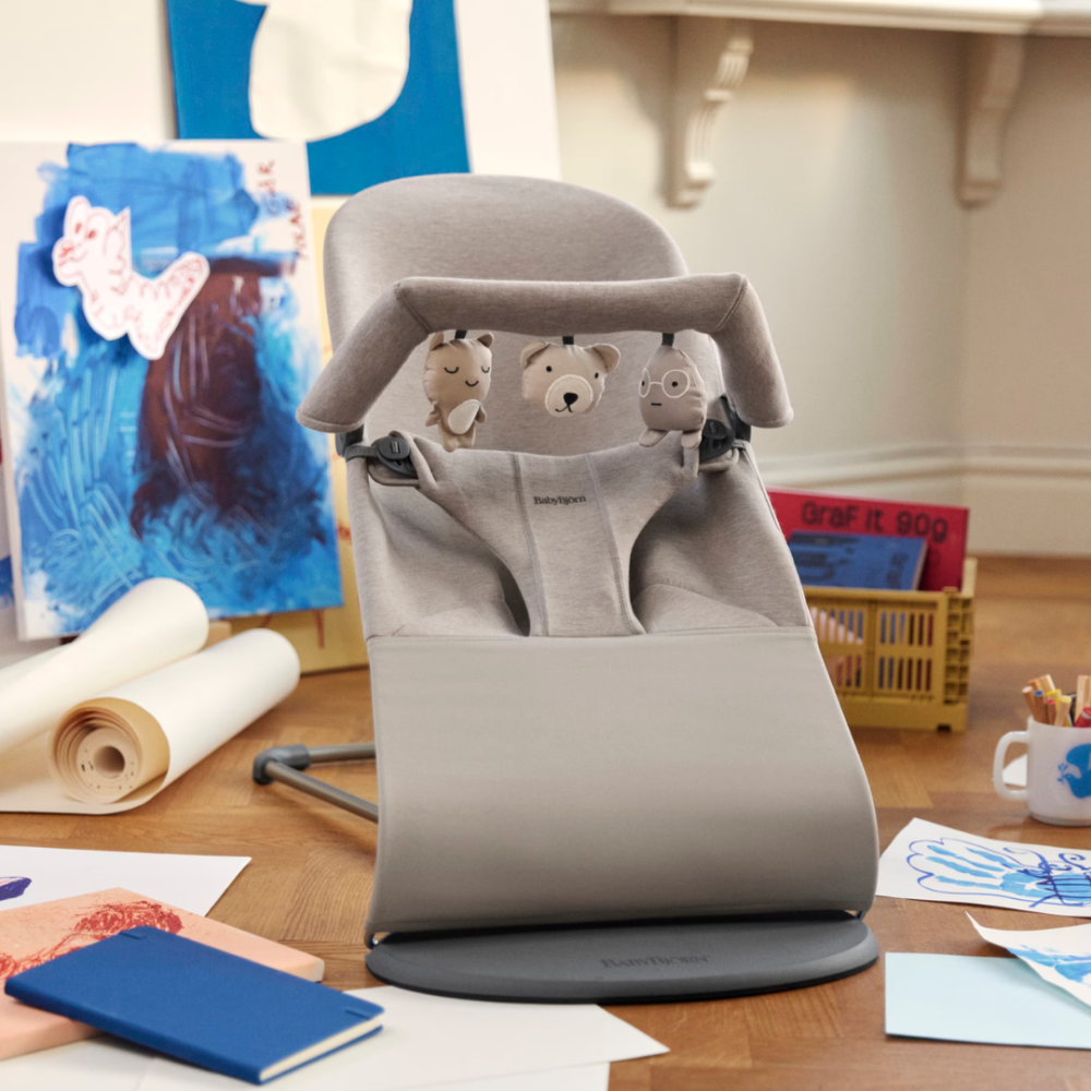 Balansoar BabyBjorn Bliss din material 3D Jersey, Sand Grey
