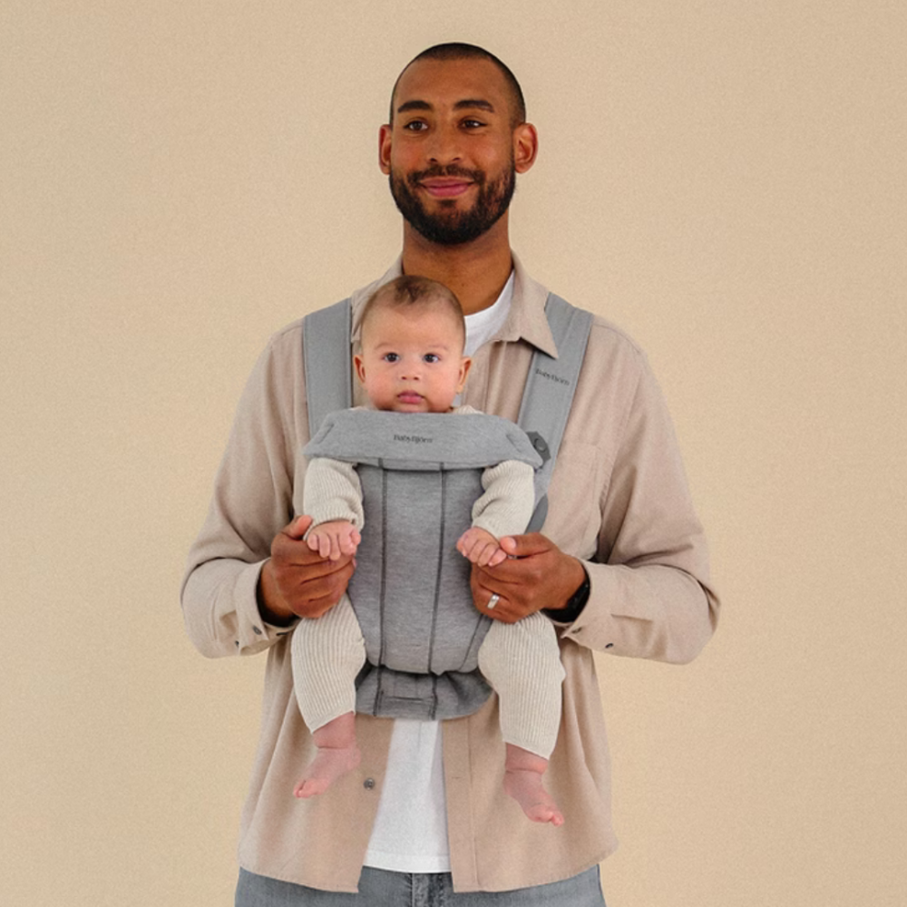 Marsupiu anatomic cu multiple pozitii de purtare BabyBjorn Mini, Dusty Pink, Tesatura