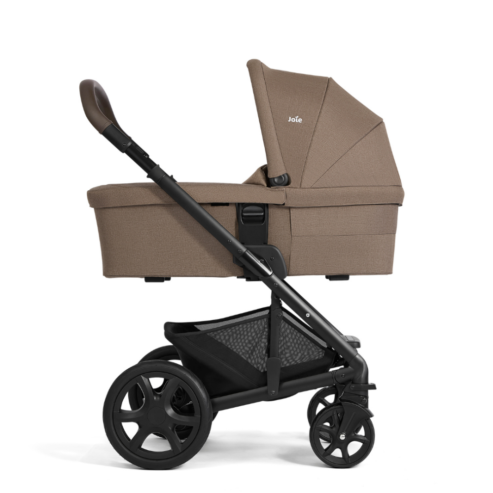 Carucior pentru copii multifunctional 3 in 1 Joie Chrome DLX Toffee (Carucior Chrome DLX + Landou Toffee + Scoica i-Snug Toffee)