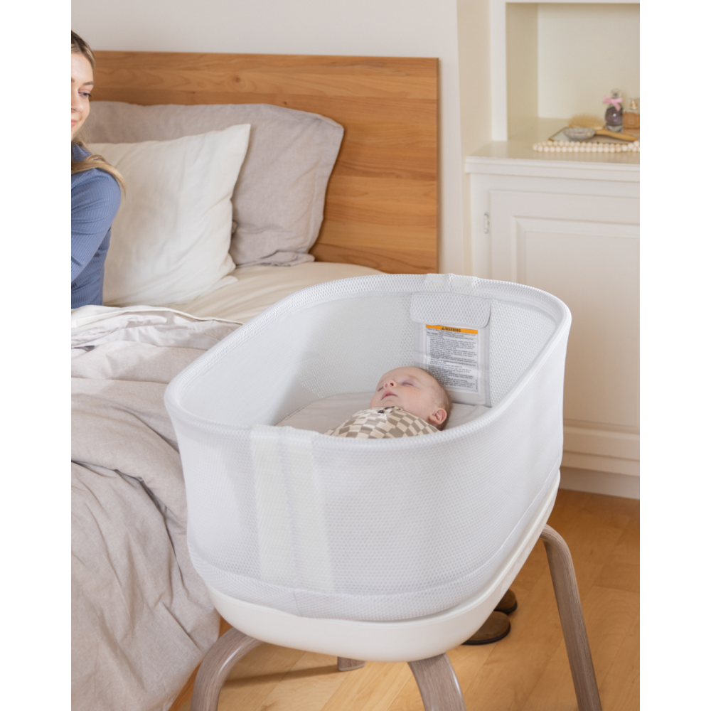 Patut co-sleeper Graco Eluma Nest Luna cu leganare automata si sistem inteligent de detectare a plansului