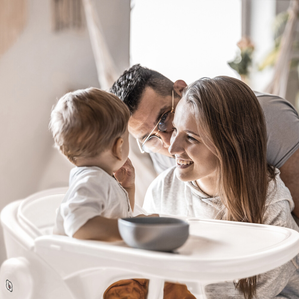 Scaun de masa transformabil BabyGo Levels, Alb