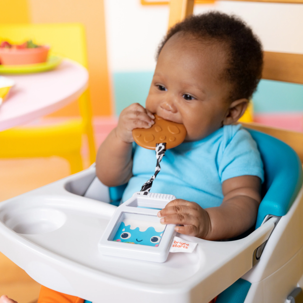 Jucarie de dentitie 2 in 1 cu zornaitoare Bright Starts Cookies & Teethe