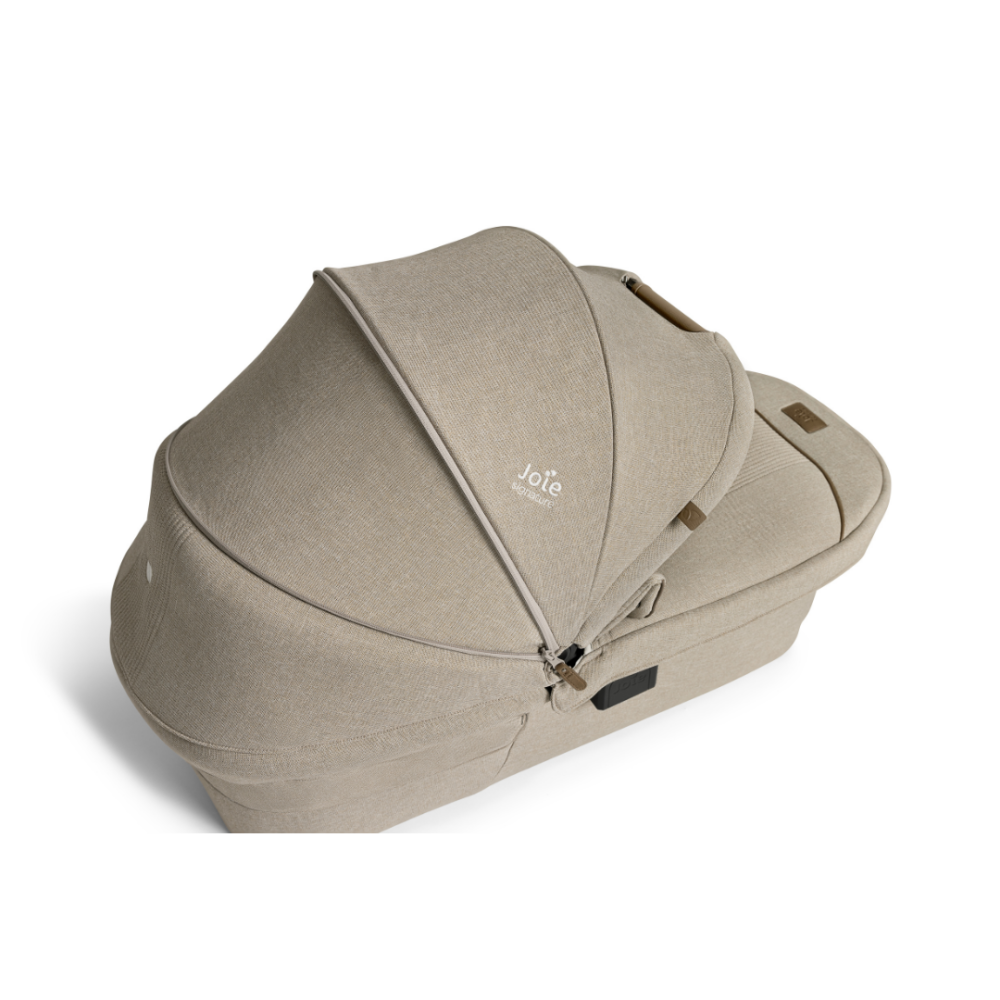 Landou Joie Ramble XL Signature, Sandstone (pentru carucioarele Finiti, Alore, Versatrax) Landou Joie Ramble XL Signature, Sandstone (pentru carucioarele Finiti, Alore, Versatrax)