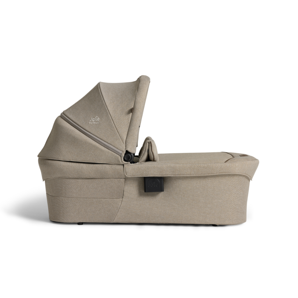 Landou Joie Ramble XL Signature, Sandstone (pentru carucioarele Finiti, Alore, Versatrax) Landou Joie Ramble XL Signature, Sandstone (pentru carucioarele Finiti, Alore, Versatrax)