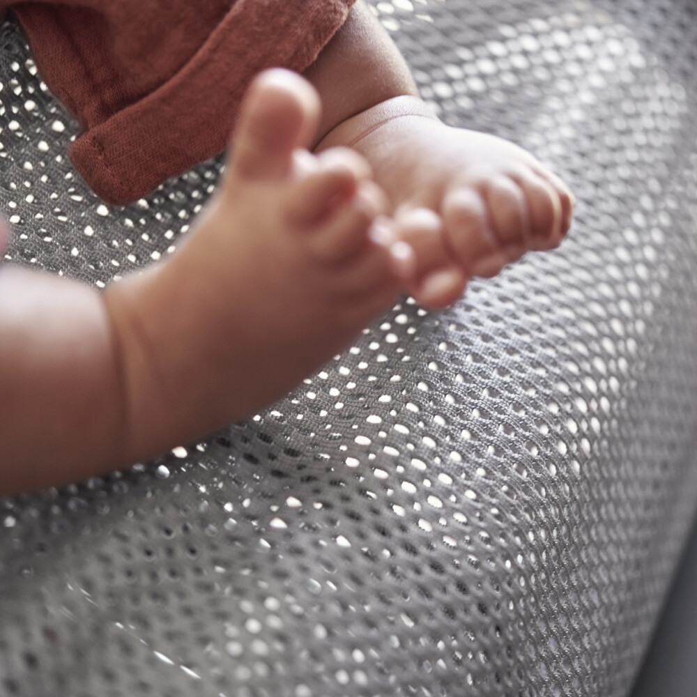 Balansoar Baby Bjorn Bliss Grey, Mesh