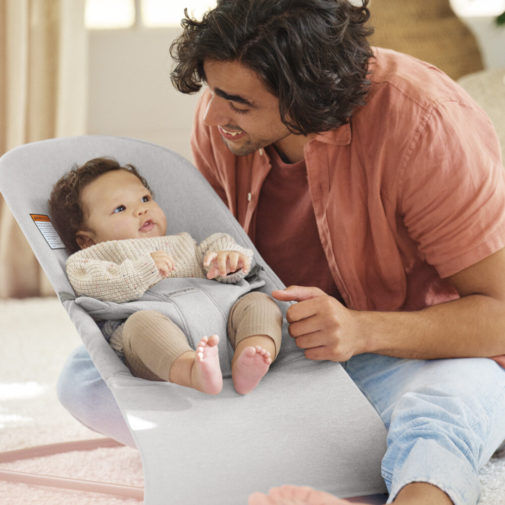 Balansoar din tesatura melange cu aspect Clasic pentru copii Baby Bjorn Bliss, Light Grey