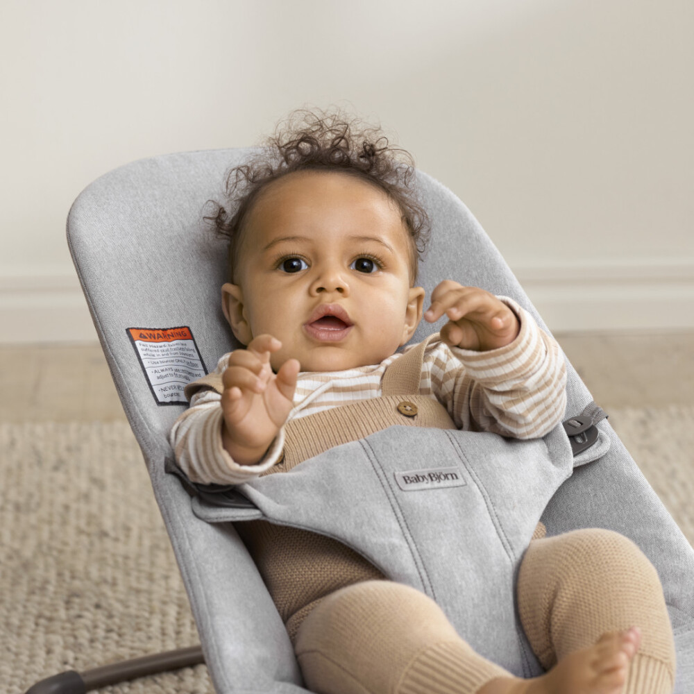 Balansoar din tesatura melange cu aspect Clasic pentru copii Baby Bjorn Bliss, Light Grey