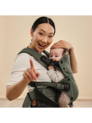 Marsupiu anatomic cu multiple pozitii de purtare BabyBjorn colectia Harmony, Dark Green, 3D Mesh