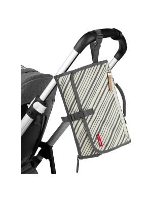 Skip Hop Statie de schimbat - Pronto Signature Graphite Stripe