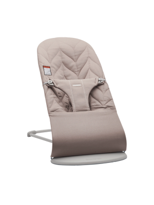 Balansoar din tesatura matlasata cu aspect delicat de petala pentru copii Baby Bjorn Bliss, Sand Gray