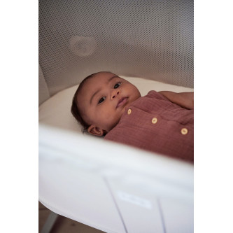 Patut pliabil co-sleeper din mesh pentru bebe BabyBjorn, Alb