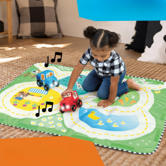 Centru de activitati Baby Einstein Farm Explorers Busy Barnyard Grow With Me
