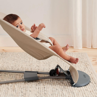 Balansoar din tesatura pentru copii Baby Bjorn balance soft, Khaki/Beige