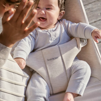 Balansoar BabyBjorn Bliss din material 3D Jersey, Light Beige