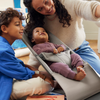 Balansoar BabyBjorn Bliss din material 3D Jersey, Sand Grey