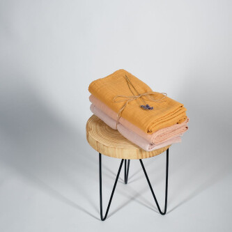 Muselina multifunctionala din bumbac 100% organic, ONINO HUG.me, Honey Gold, x1 bucata, 120 x 120 cm, certificata GOTS