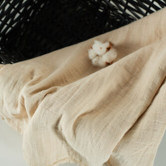 Muselina multifunctionala din bumbac 100% organic, ONINO HUG.me, Creamy Vanilla, x1 bucata, 120 x 120 cm, certificata GOTS