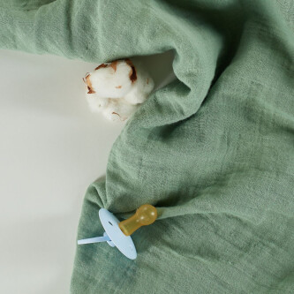 Muselina multifunctionala din bumbac 100% organic, ONINO HUG.me, Serene Green, x1 bucata, 120 x 120 cm, certificata GOTS