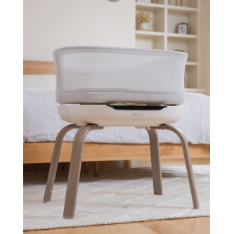 Patut co-sleeper Graco Eluma Nest Luna cu leganare automata si sistem inteligent de detectare a plansului