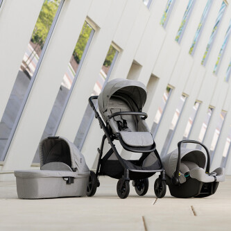 Carucior pentru copii multifunctional 3 in 1 Graco Near2Me DLX Ash (Carucior Near2Me DLX + Landou Near2Me DLX + Scoica SnugLite)