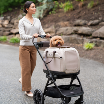 Sistem de transport si protectie auto pentru Animale de Companie tip geanta Tavo Hendrick cu sistem de prindere Isofix, max 20.4 kg, Tawny