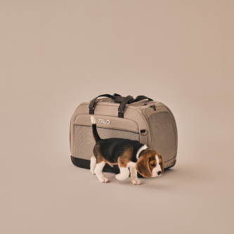 Sistem de transport si protectie auto pentru Animale de Companie tip geanta Tavo Hendrick cu sistem de prindere Isofix, max 20.4 kg, Tawny