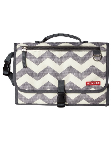 Skip Hop - Statie de schimbat - Pronto Signature Chevron